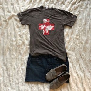 American Apparel graphic Tee 🍀